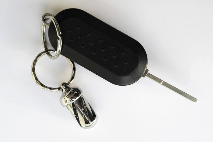 Брелок-капсула с игральными кубиками Acorn Dice Blue Titanium,Lion Steel, Нержавеющая сталь,синий, L/DD TiBL